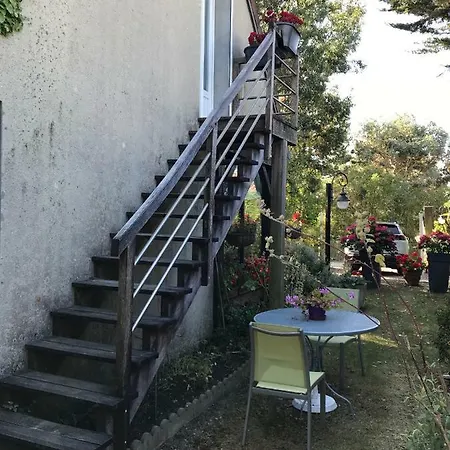 L'eglantiere *
